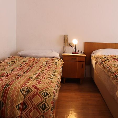 Hotel Garni Hirsch Canazei Zewnętrze zdjęcie