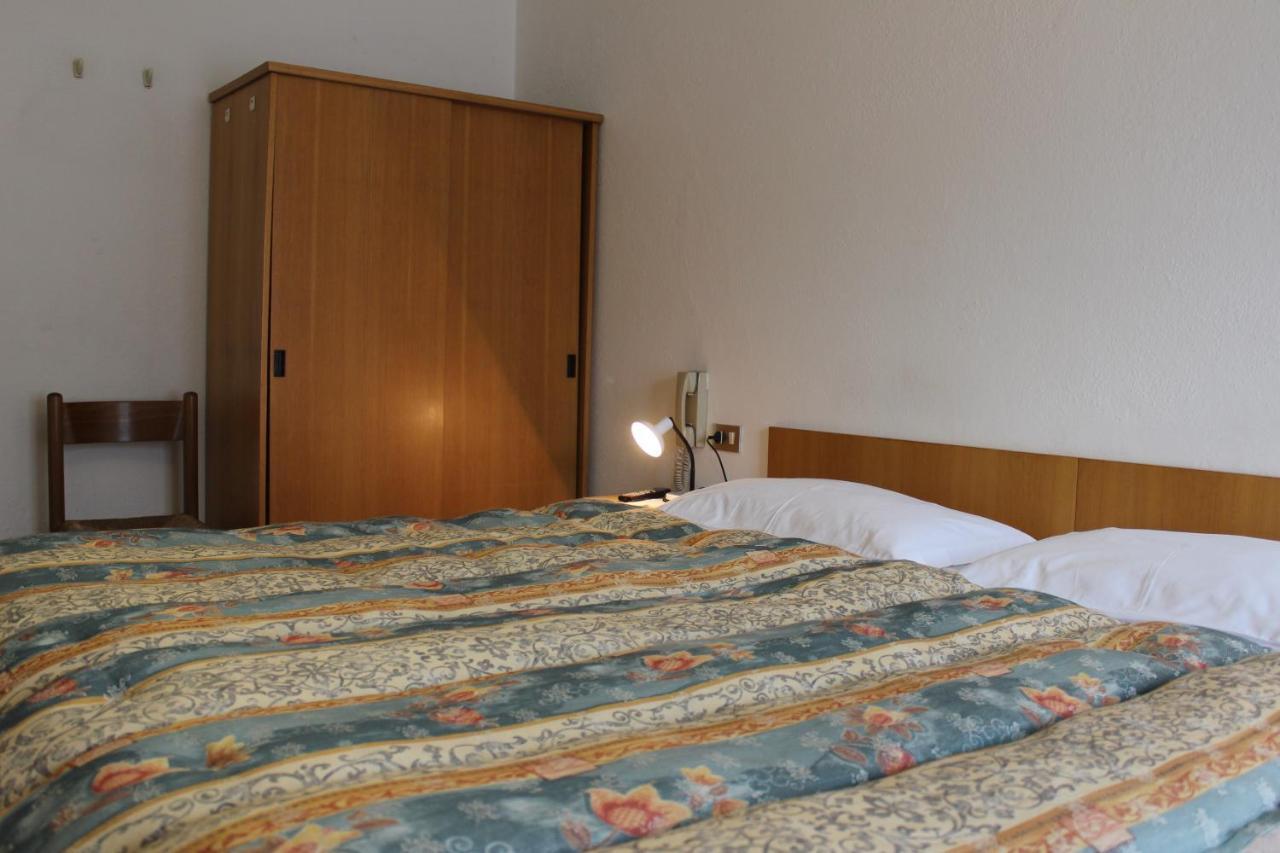 Hotel Garni Hirsch Canazei Zewnętrze zdjęcie