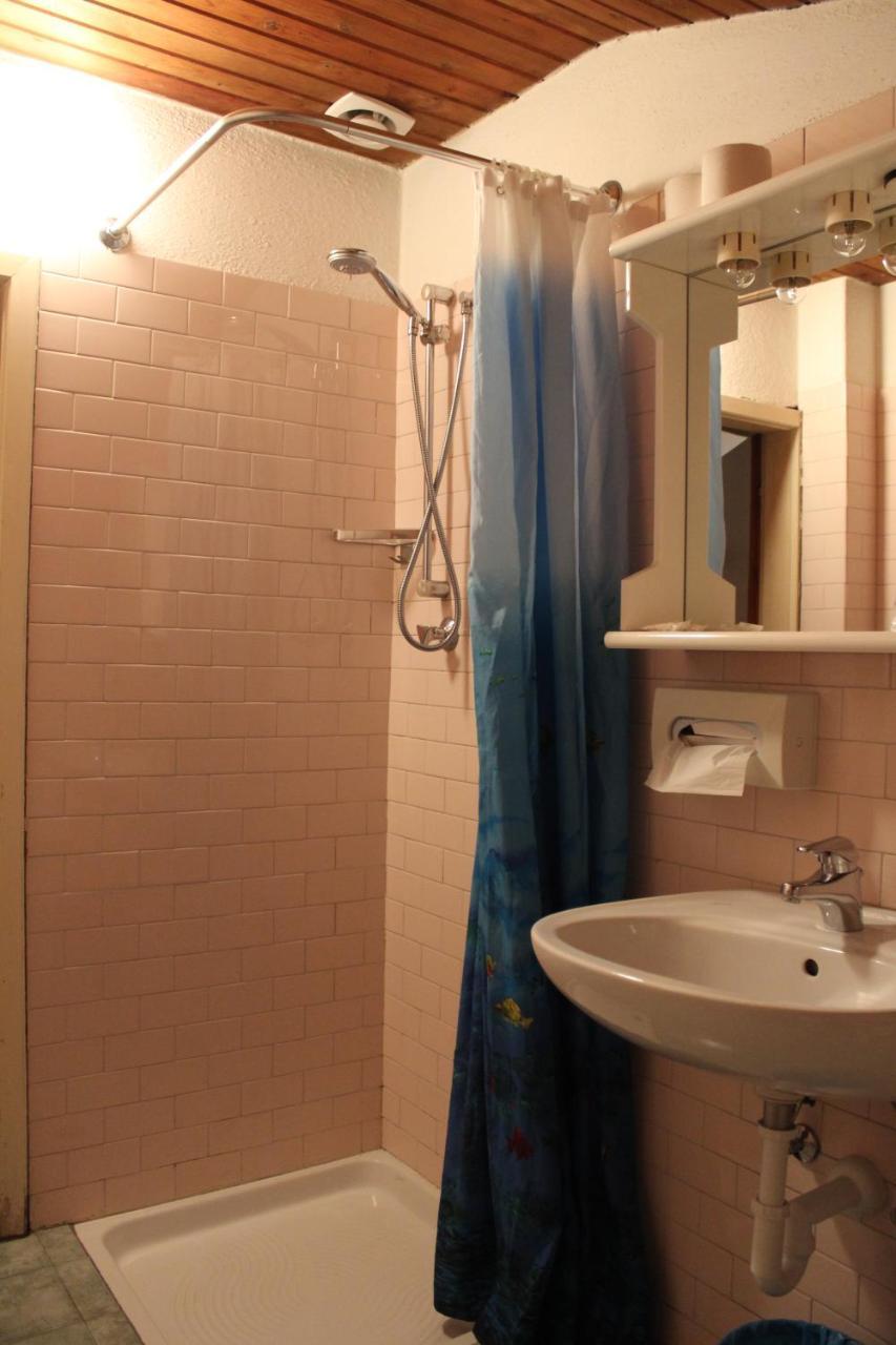 Hotel Garni Hirsch Canazei Zewnętrze zdjęcie