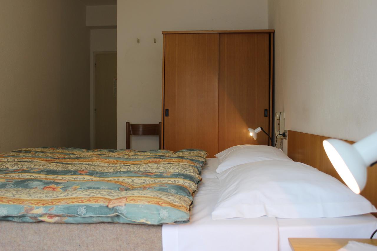 Hotel Garni Hirsch Canazei Zewnętrze zdjęcie