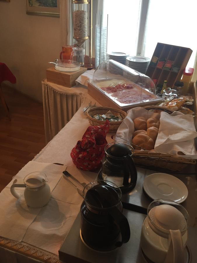 Hotel Garni Hirsch Canazei Zewnętrze zdjęcie